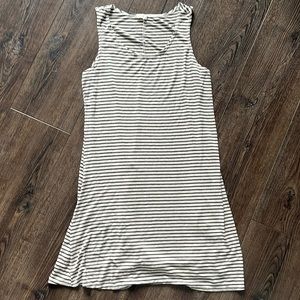 Olivia Rae boutique sleeveless dress